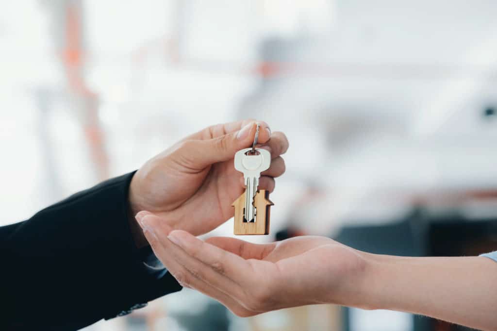 clé d'un logement pour locataire protégé