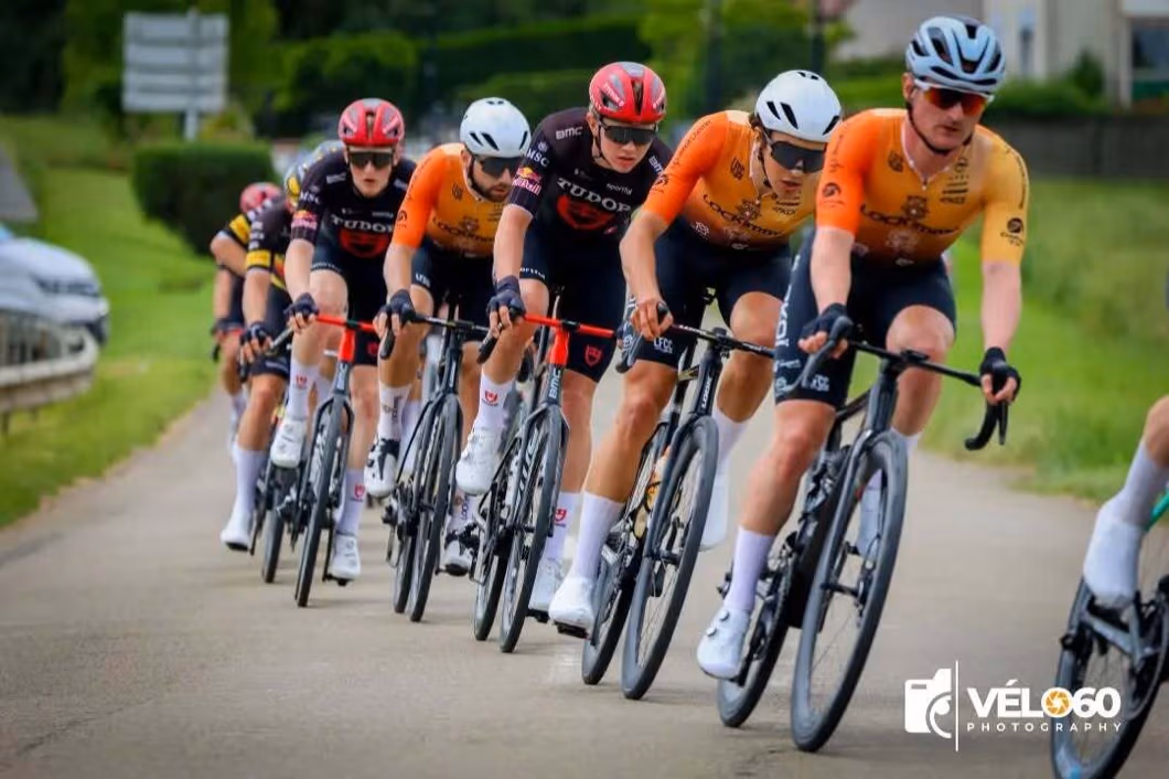 L'équipe en course